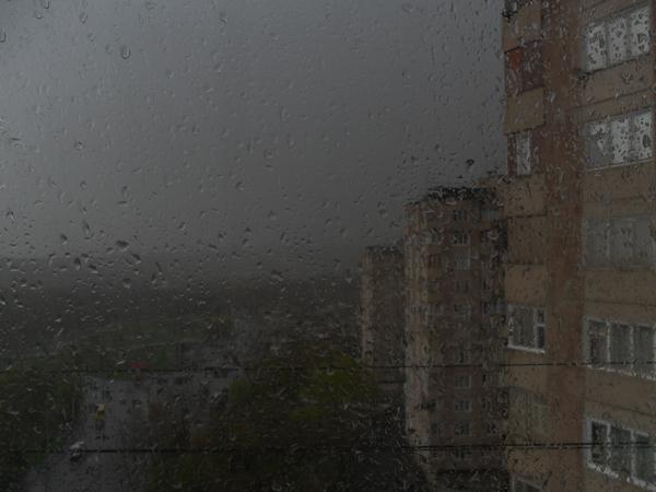 © Roman-Vahram Margaryan - Rain